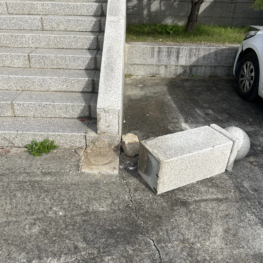 계단수리 시공 전 모습 5 · 수도권 홈디크 집수리 사례
