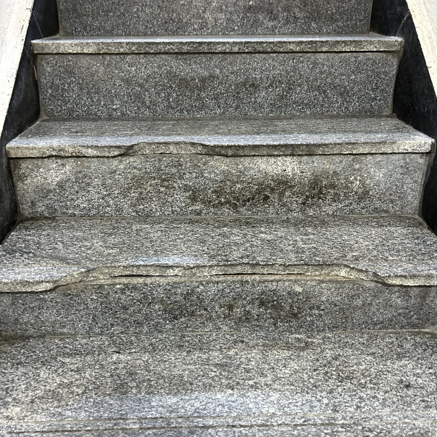 계단수리 시공 전 모습 6 · 수도권 홈디크 집수리 사례