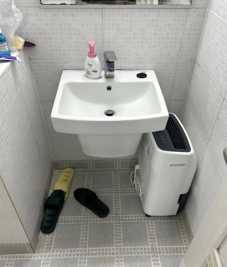 안전시설물 시공 전 모습 6 · 수도권 홈디크 집수리 사례